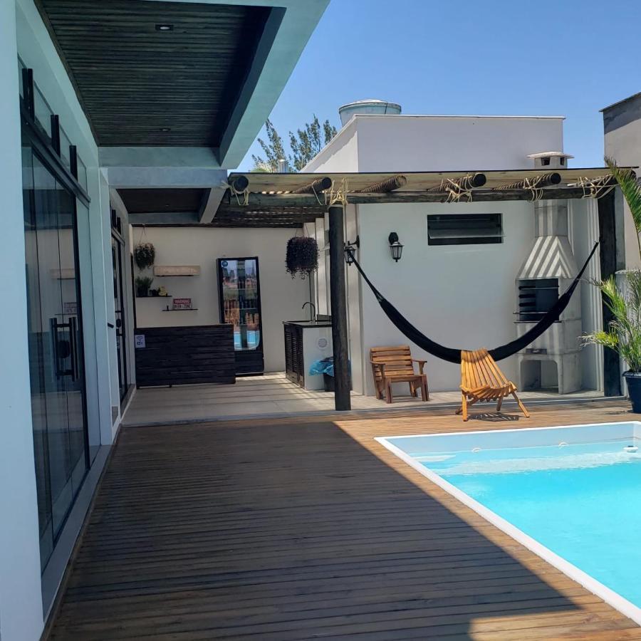 The Guest House Hostel Balneario Gaivota Exterior photo